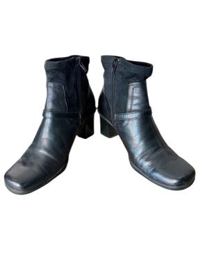 BARE TRAPS Black Leather Vana Booties Chunky Heel Square Toe Buckle Zipper 8.5